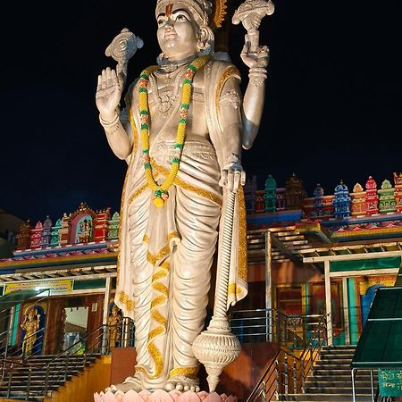 Rameshwar Dham Andhra Bhavan Naimisharanya Екстер'єр фото