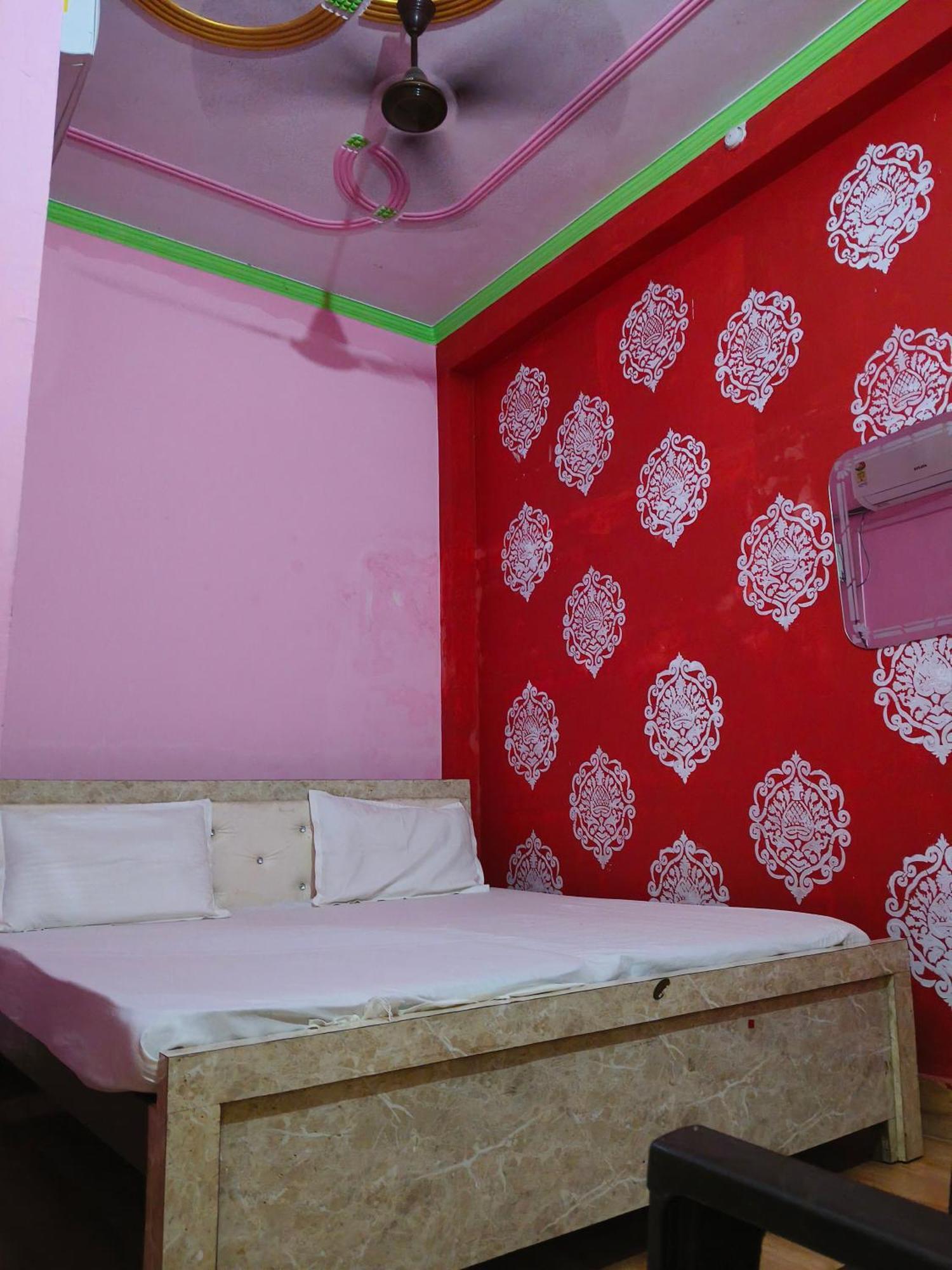 Rameshwar Dham Andhra Bhavan Naimisharanya Екстер'єр фото